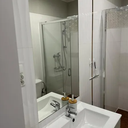 Apartman Dawna Mleczarnia Miodowy *