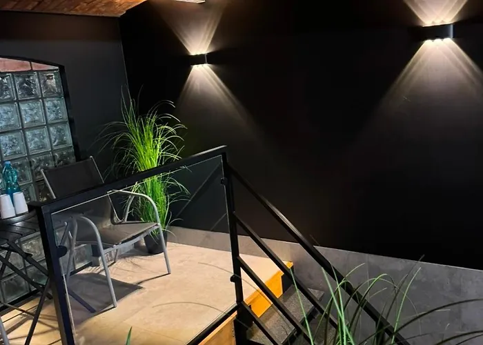 Apartman Dawna Mleczarnia Miodowy